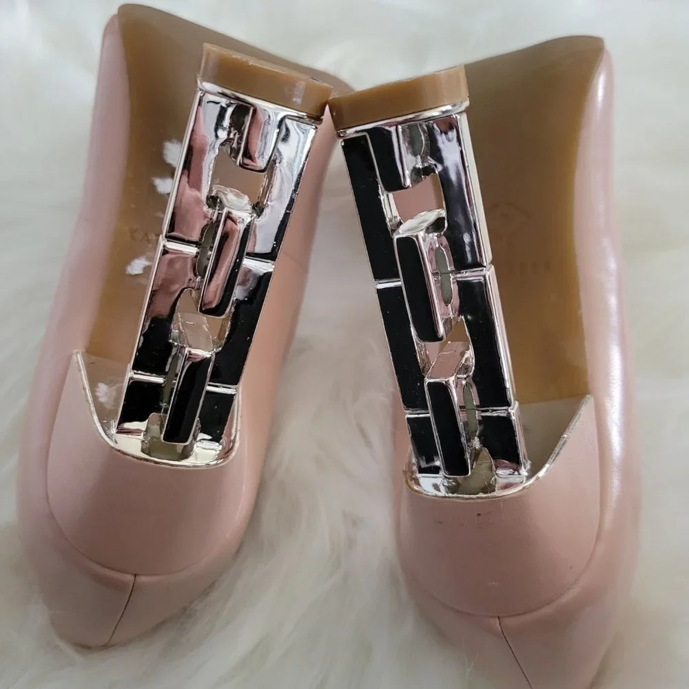 Katy Perry The Suzzie Chain Heel Pumps